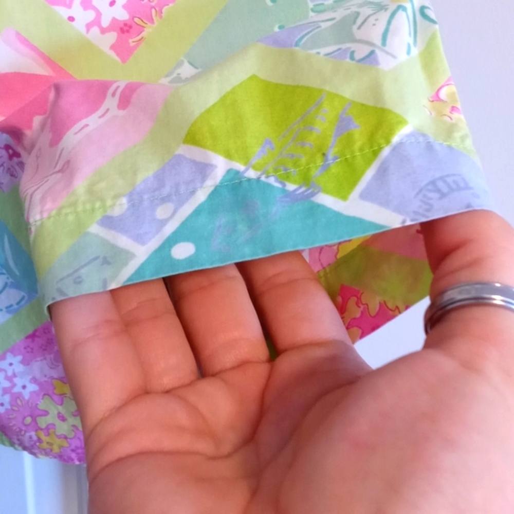 🌴VTG Lilly Pulitzer🌴 - "Surf N Patch" Button Down - Picture 11 of 16